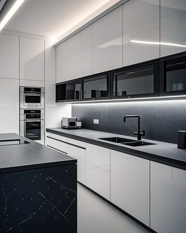 Modello Modern Kitchen With Black Marble-Effect Bespoke