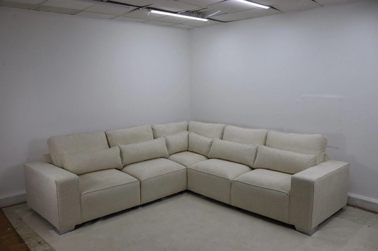 Verbal Contemporary Modular Corner Sofa
