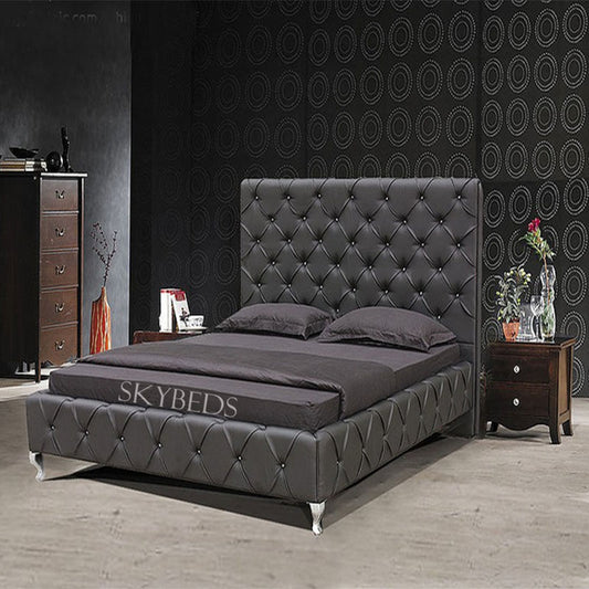 Tastiaga Chesterfield Upholstered bed frame in plush velvet